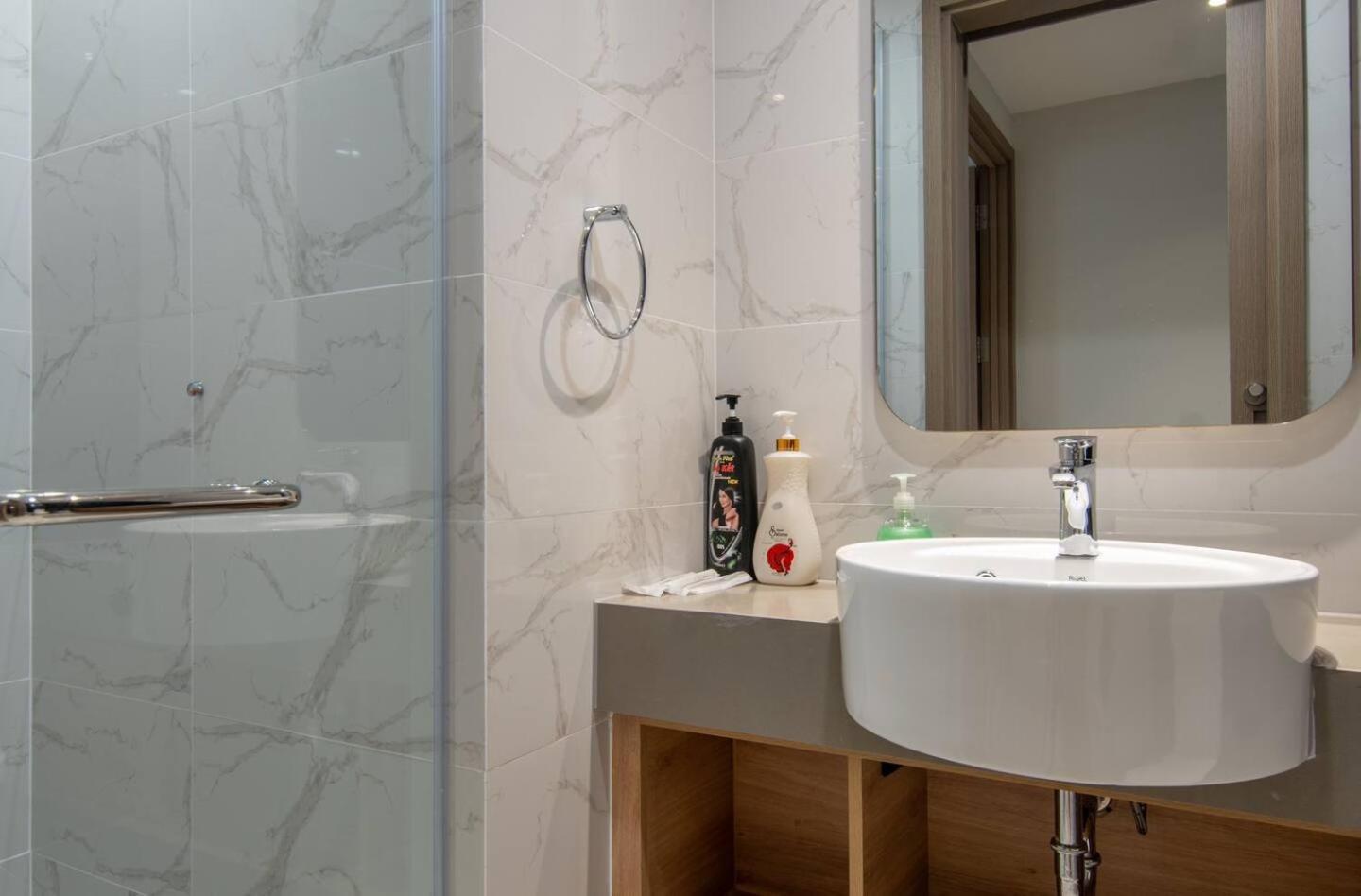 Luxury 2 Or 3Br Apartment In Dist 1 N Pool, Gym, Airport Pickup Ho-Chi-Minh-Stadt Exterior foto